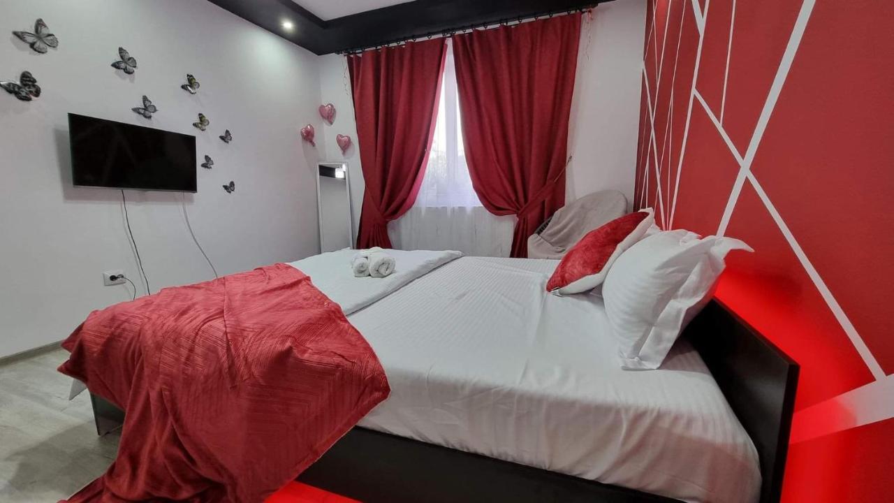 Studio vale Appartamento Hunedoara Esterno foto
