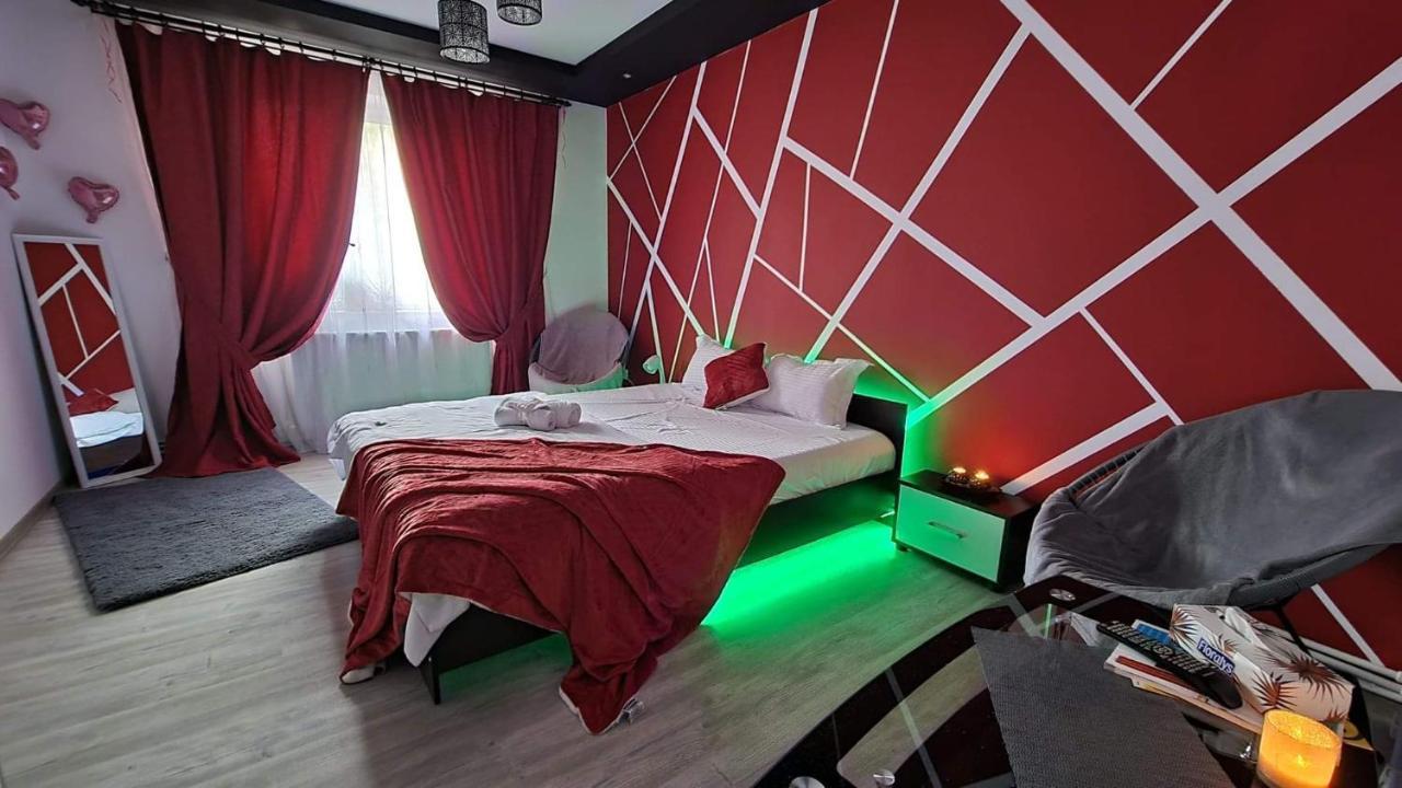 Studio vale Appartamento Hunedoara Esterno foto